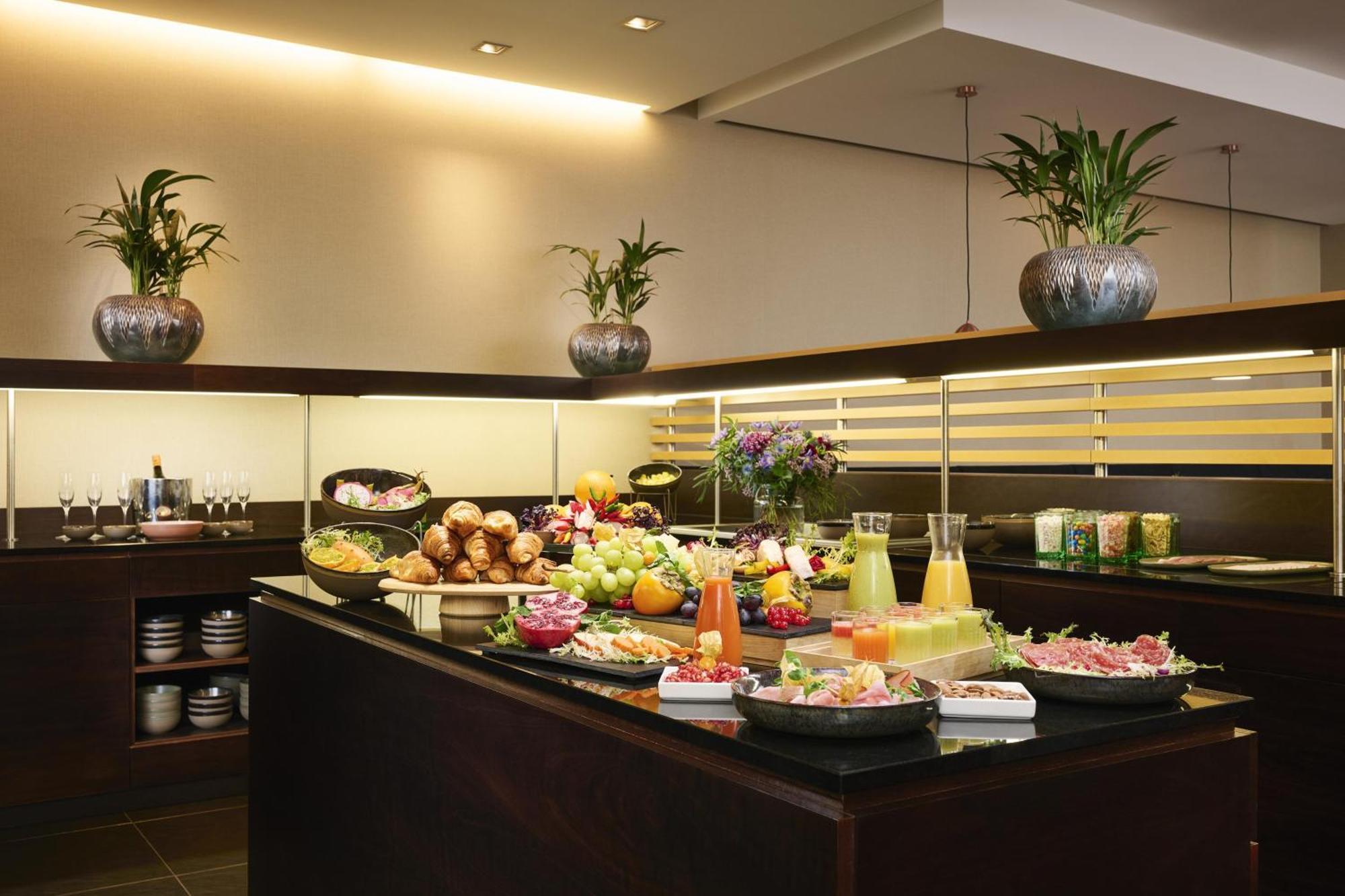 Hotel Nh Königsallee 4*