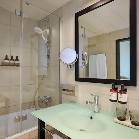 Nh Königsallee 4*